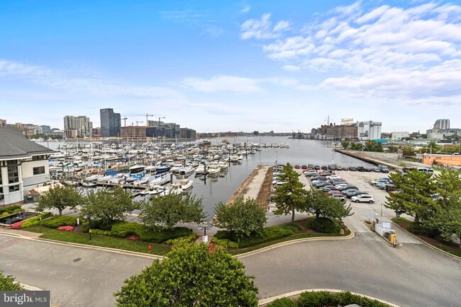 Building Photo - 1290 Harbor Island Walk