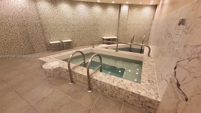 Building Photo - 253 NE 2nd St