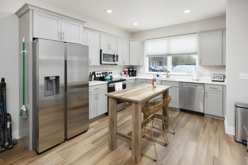 Building Photo - 1413 Stockyard Pl