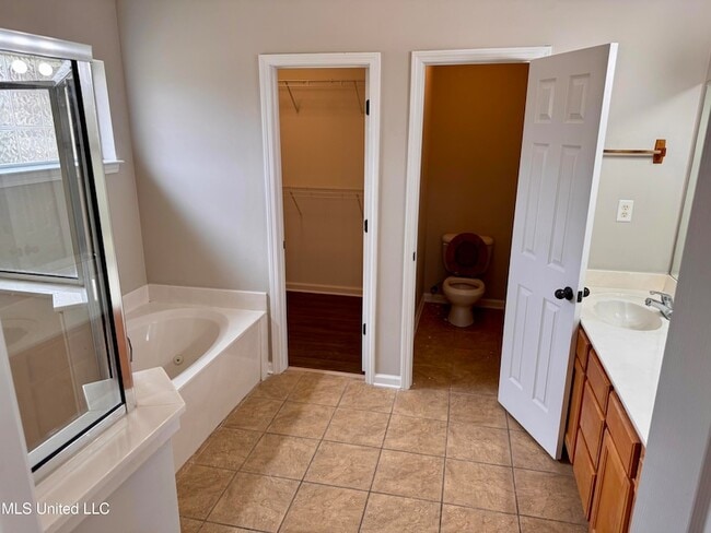 Building Photo - 9117 Billy Pat Dr