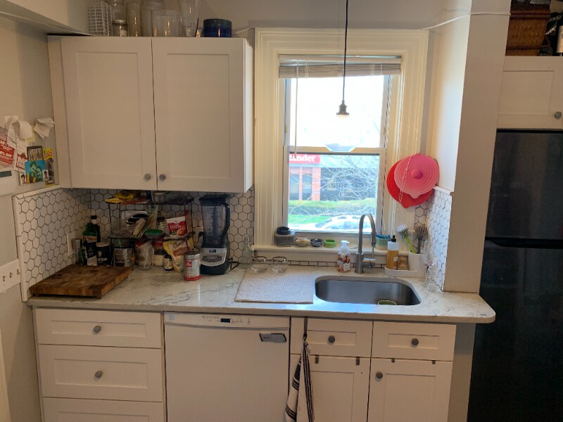 Building Photo - 130 Elmgrove Ave