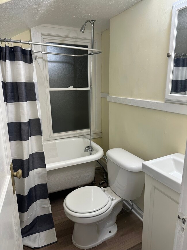 Building Photo - 3412 W 94th St