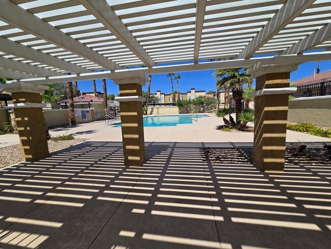 Building Photo - A Fabulous 3 Bedroom Condo in NW Las Vegas.