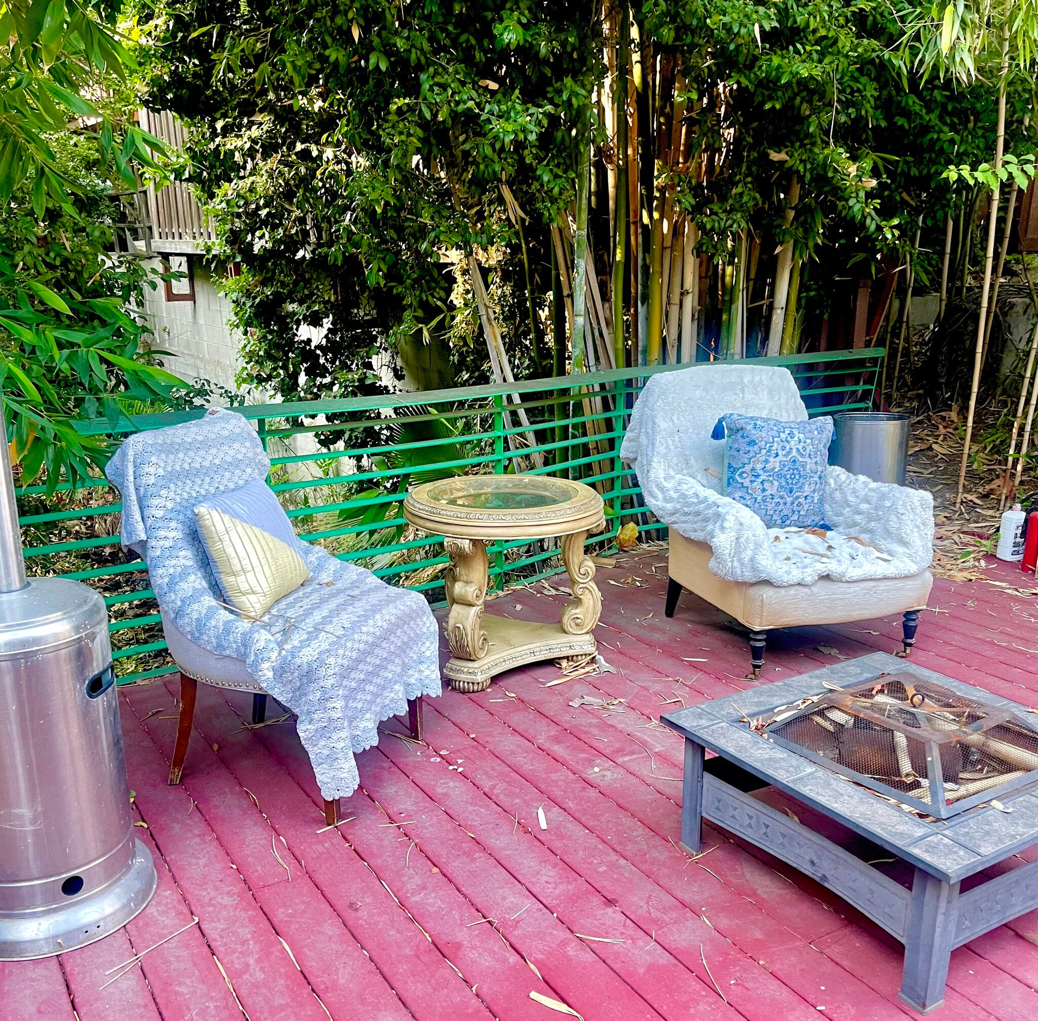 Building Photo - 2366 Nichols Canyon Rd