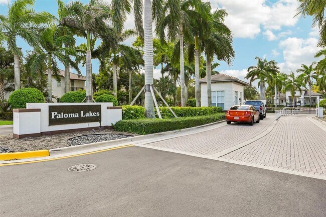 Building Photo - 4714 Monarch Way