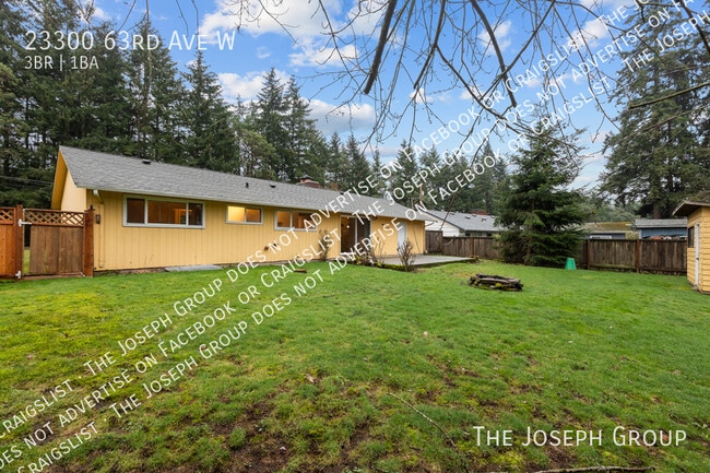 Building Photo - 23300 63rd Ave W