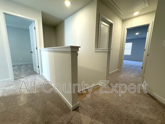 Building Photo - 7273 Mulberry St