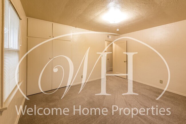 Building Photo - Great 2 Bedroom Home in Residential Walla Walla