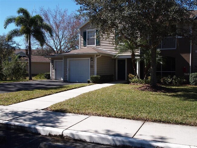 Building Photo - 7428 Vista Way