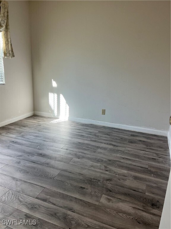 Building Photo - 4306 27th Ct SW