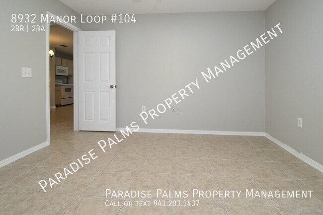 Building Photo - 8932 Manor Loop