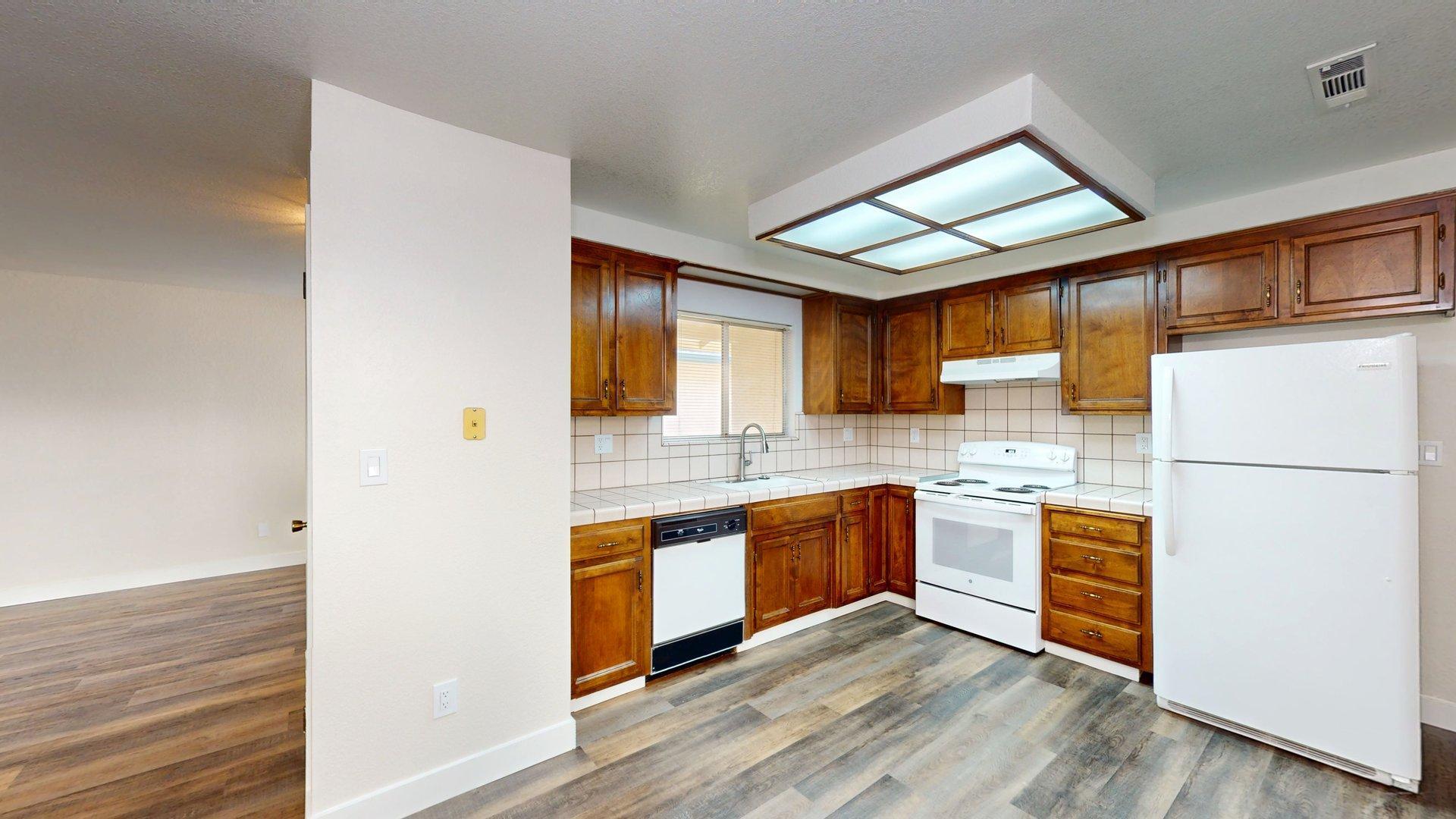 Building Photo - 173 Wayside Dr