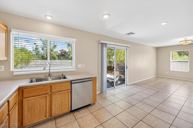 Building Photo - 3122 Quail Crest Ave