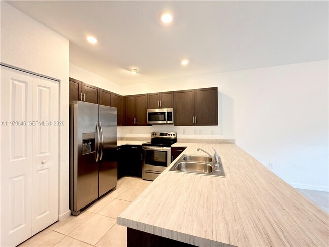 Building Photo - 28706 SW 132nd Ct