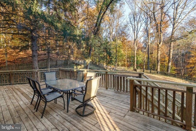 Building Photo - 119 Bosley Ave