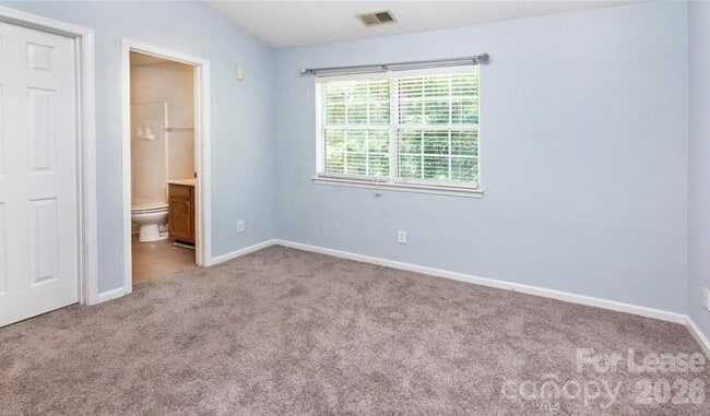 Building Photo - 3134 Summercroft Ln