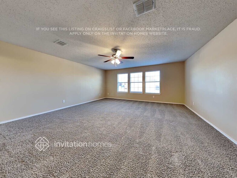 Building Photo - 2100 Collington Dr