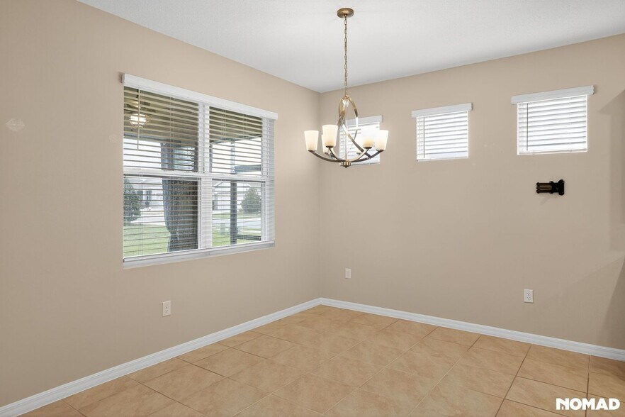 Building Photo - 7833 June Ln