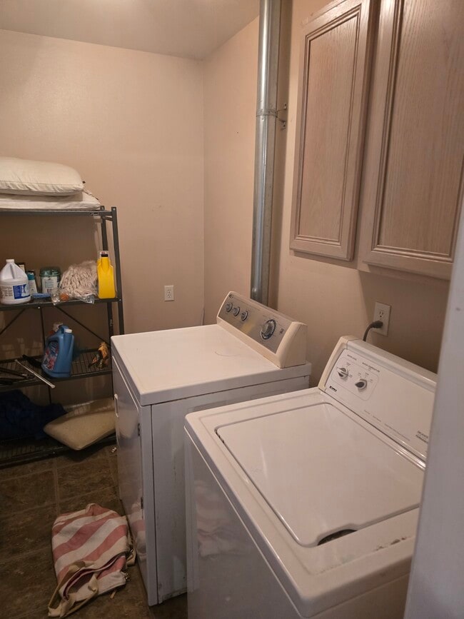 Building Photo - 8445 Jefferson Hwy