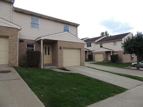 Building Photo - 105 Alderman Dr