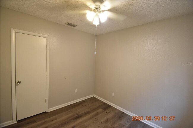 Building Photo - 2014 E Linebaugh Ave.