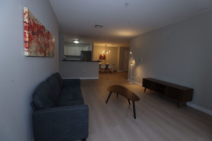 Building Photo - 30 Franklin St