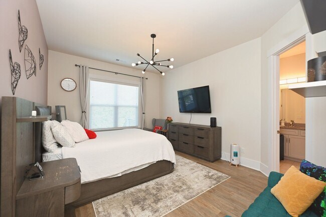 Building Photo - **EXECUTIVE HOME IN WILLIAMSON COUNTY WITH...