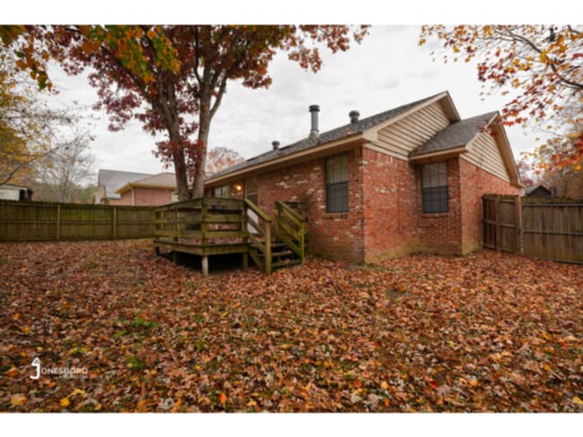 Building Photo - 3408 Turtle Creek Rd