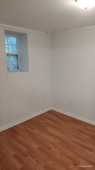 Building Photo - 1320 Brown St