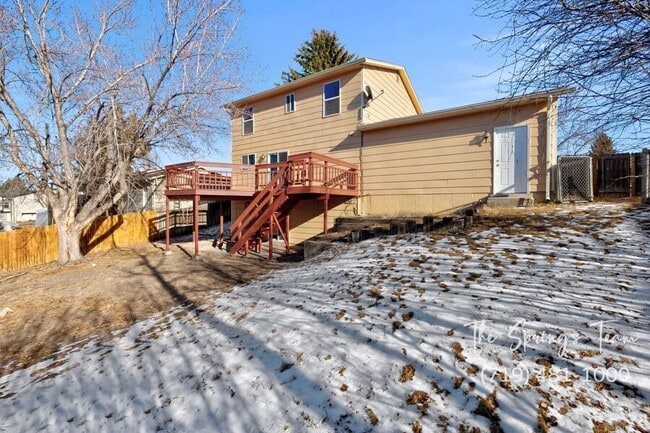 Building Photo - 6460 Bugle Dr