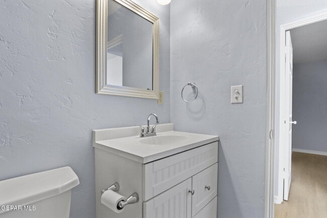 Building Photo - 390 Arvin Cir