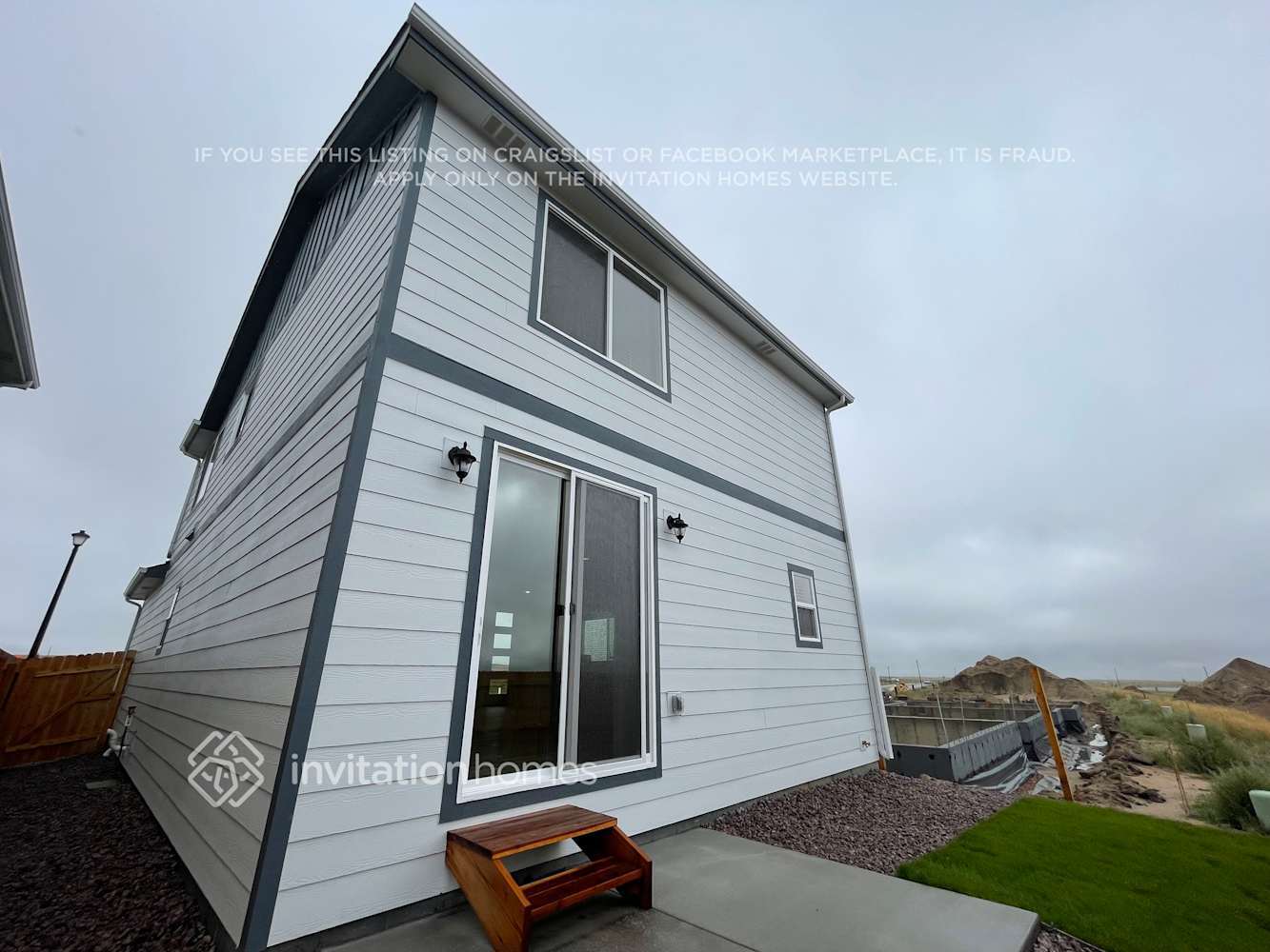 Building Photo - 13543 Arriba Dr