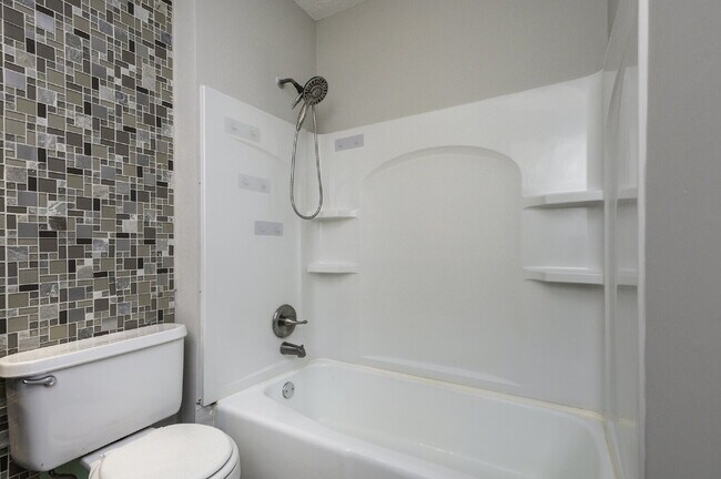 Building Photo - Spacious 3BR/2.5BA with Fenced Yard & Attached Garage in Piedmont $1,850/mo rent