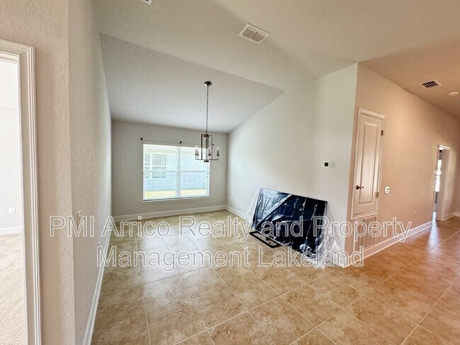 Building Photo - 1500 Grey Eagle Ln