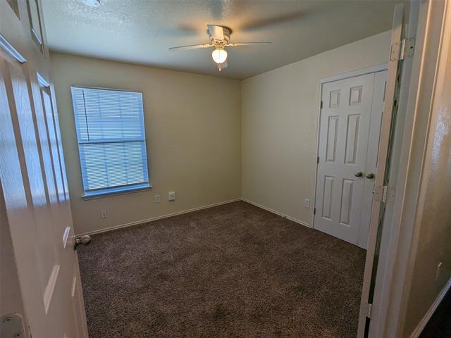 Building Photo - 14020 Esperanza Dr