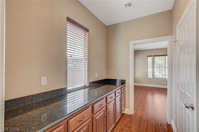 Building Photo - 7876 Sleeping Lily Dr
