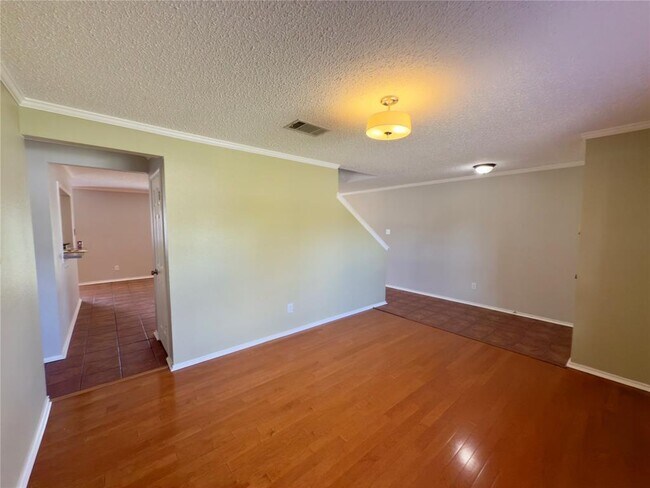 Building Photo - 3640 Bass Loop