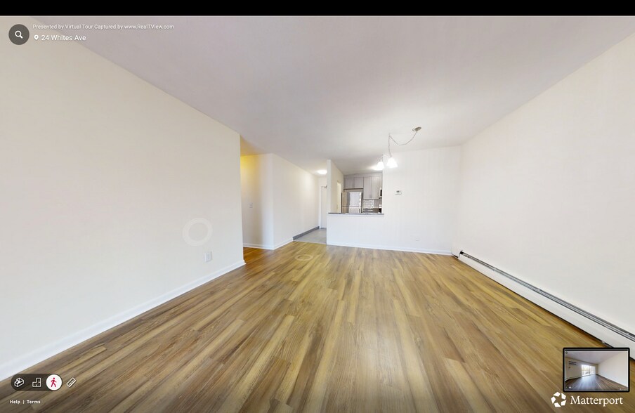 Building Photo - 16 Whites Ave