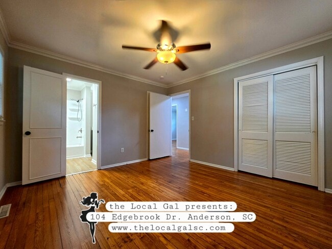 Building Photo - 104 Edgebrook Dr