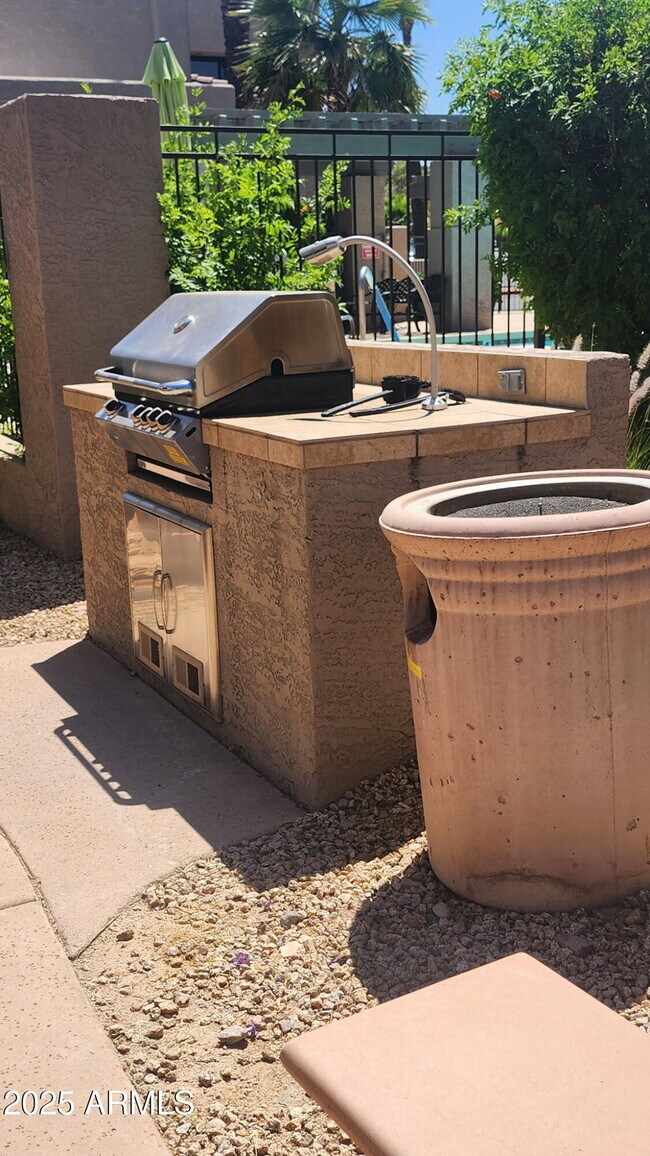 Building Photo - 14815 N Fountain Hills Blvd