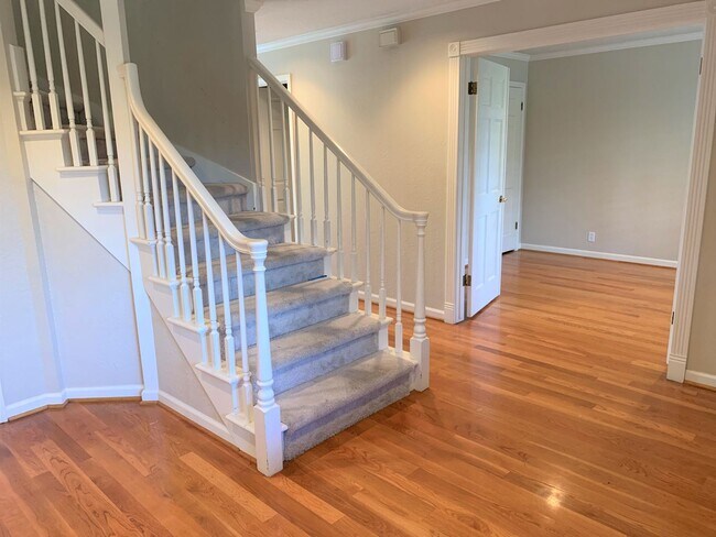 Building Photo - Coming Soon! Beautiful Gated Community in ...