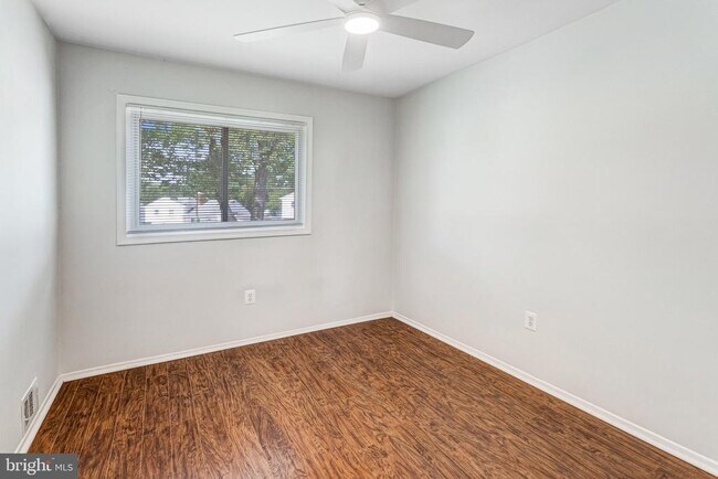 Building Photo - 13208 Aldrin St