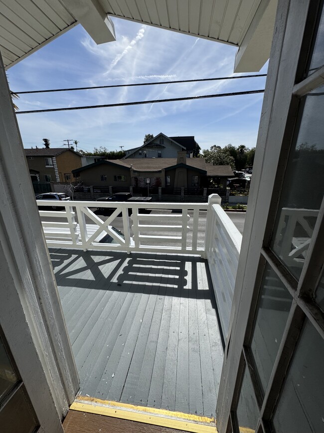 Balcony right off the Livingroom - 2030 6th Ave