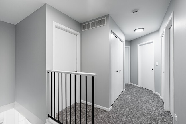 Building Photo - 2415 Eldorado Ct