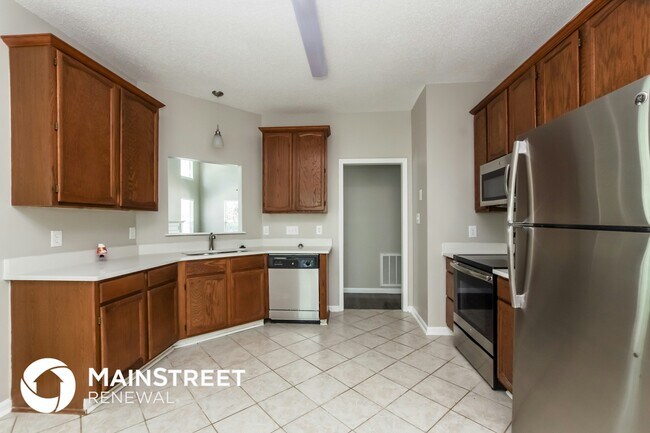 Building Photo - 10731 Spruce Mountain Rd