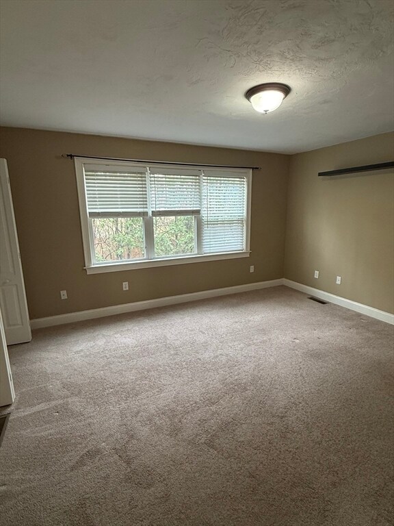 Building Photo - 34 Johnson St