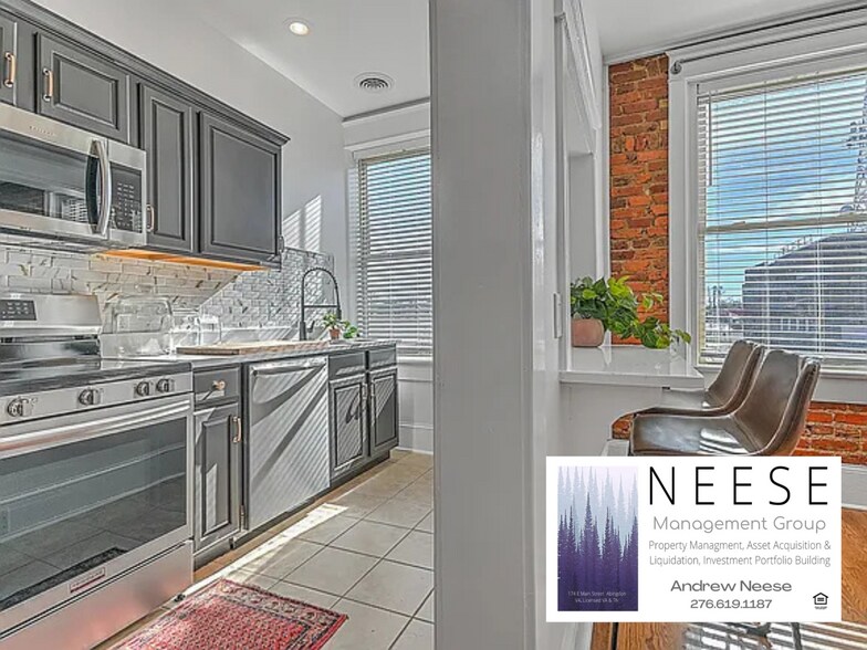 Building Photo - 29 6th St