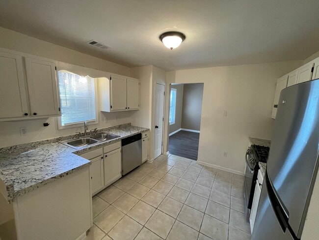 Building Photo - 1403 Chasewind Ct