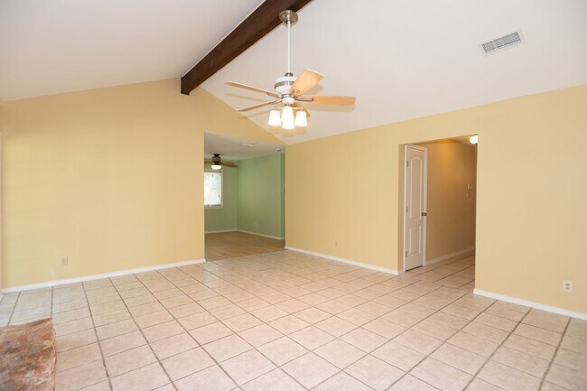 Building Photo - Single Story, Energy Efficient Home - Move...