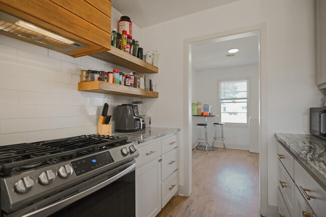 Building Photo - 3627 56th St